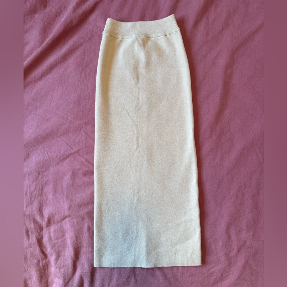 Express Cream Pencil Skirt